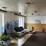 M *